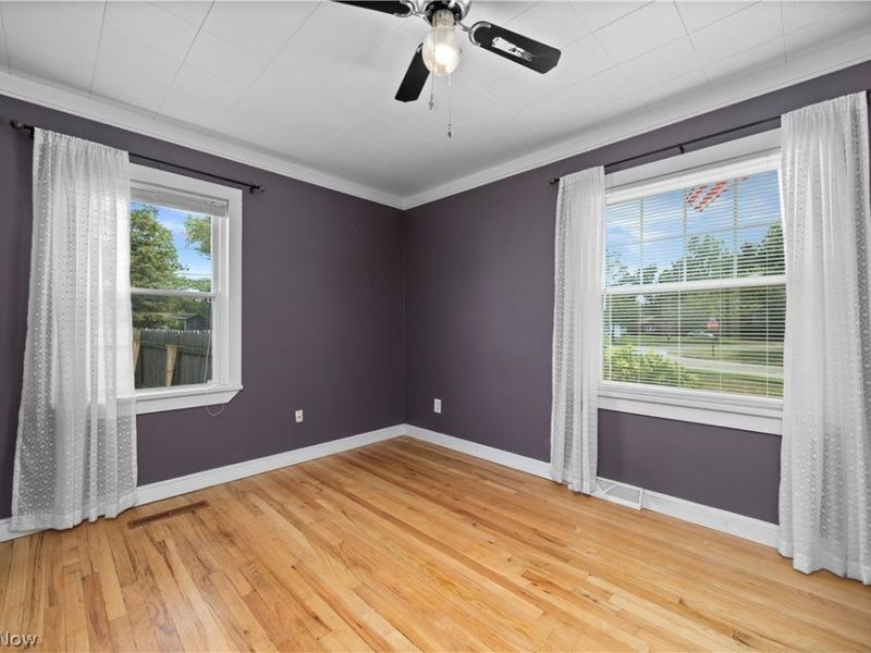 2583 E 38th Street, Lorain, OH 44055 Photo 17