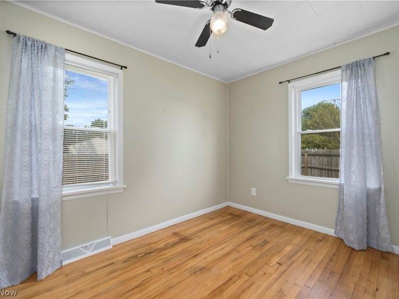 2583 E 38th Street, Lorain, OH 44055 Photo 20