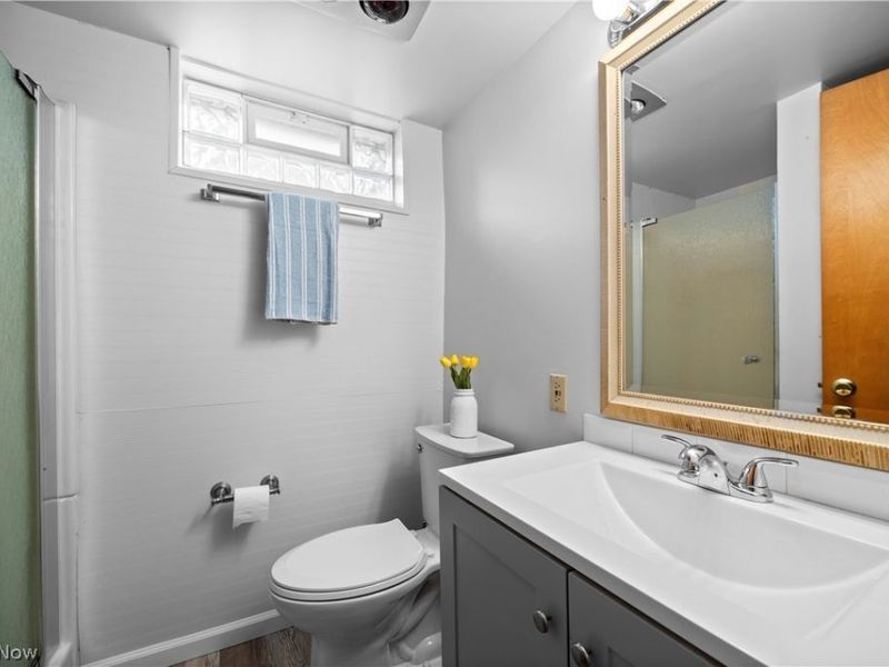 2583 E 38th Street, Lorain, OH 44055 Photo 27