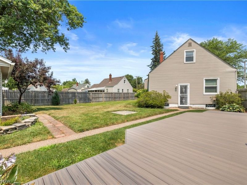 2583 E 38th Street, Lorain, OH 44055 Photo 30