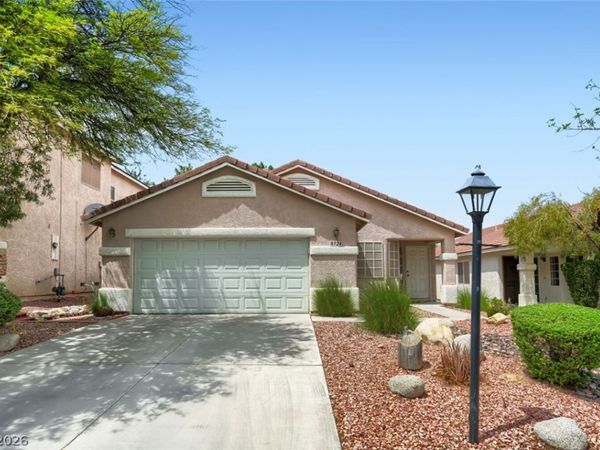 8924 Spinning Wheel Avenue, Las Vegas, NV 89143