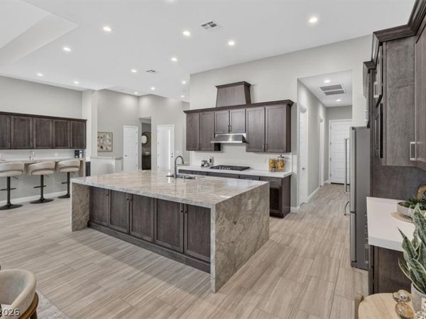 6128 Willow Rock Street , Las Vegas, NV 89135