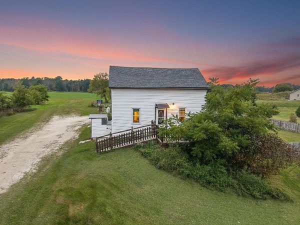 1922 MADSON ROAD, Manitowoc, WI 54220