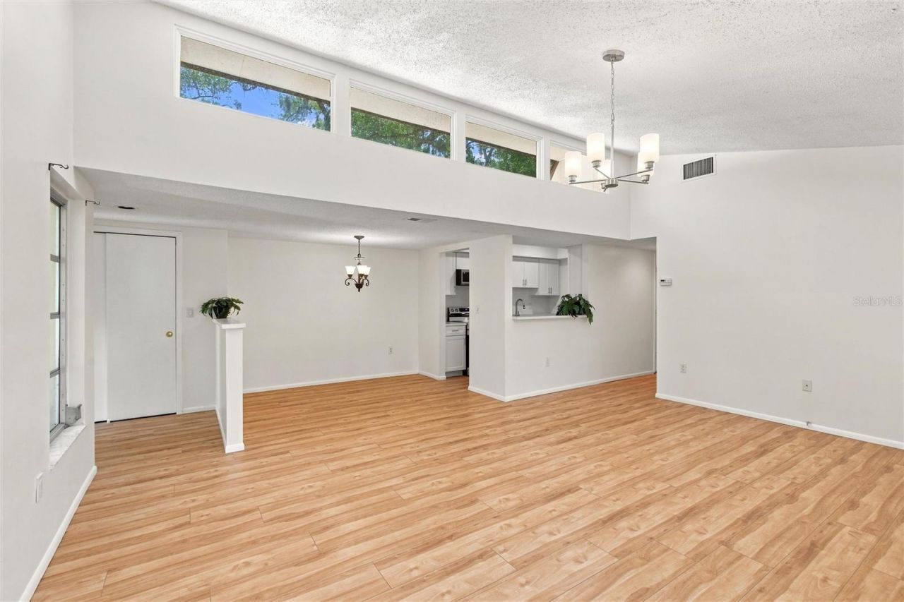 6947 Woodwind Drive, Unit 77, Sarasota, FL 34231 Photo