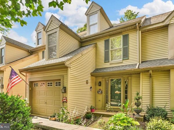 96 HAWK VALLEY LANE , DENVER, PA 17517