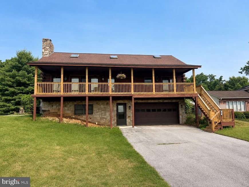 19 Lake Meade Drive, East Berlin, PA 17316 Main Photo