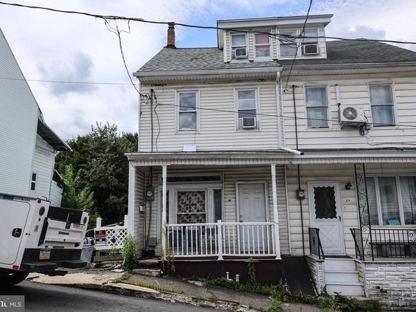 32 S CATHERINE STREET, SHENANDOAH, PA 17976