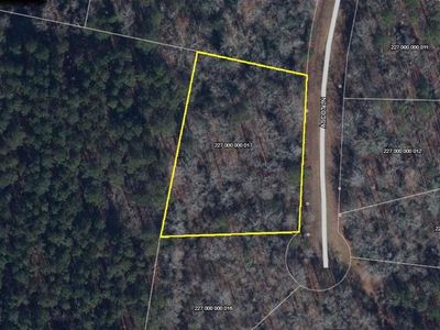 Ascot Lane, Cheraw, SC 29520