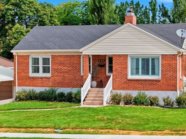 445 E 200 N, Kaysville, UT 84037