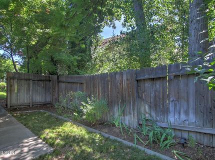 995 Leah Circle, Reno, NV 89511 Photo