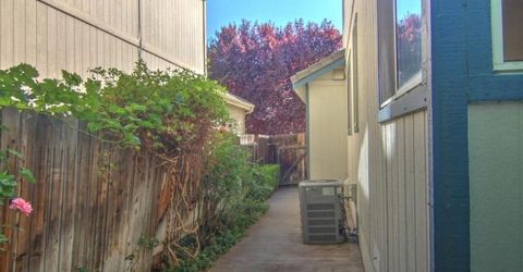 995 Leah Circle, Reno, NV 89511 Photo