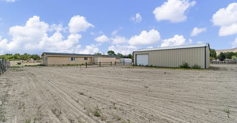 1235 Camille Drive, Fernley, NV 89408 Photo