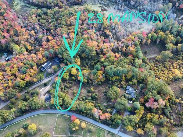 28 Mansion Dr, Rowley, MA 01969