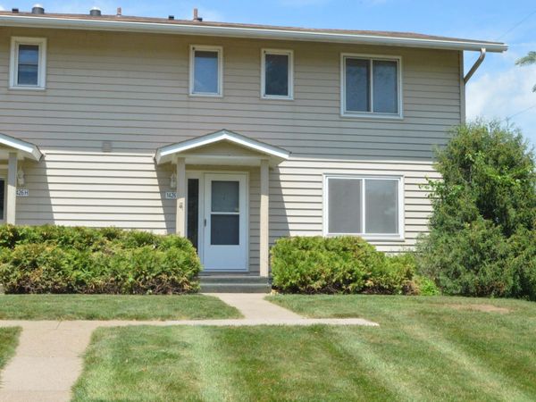 1426 Mcnally Drive , Unit I, Winona, MN 55987
