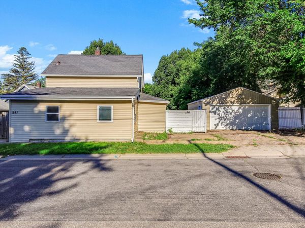 941 Cypress Street, Saint Paul, MN 55106