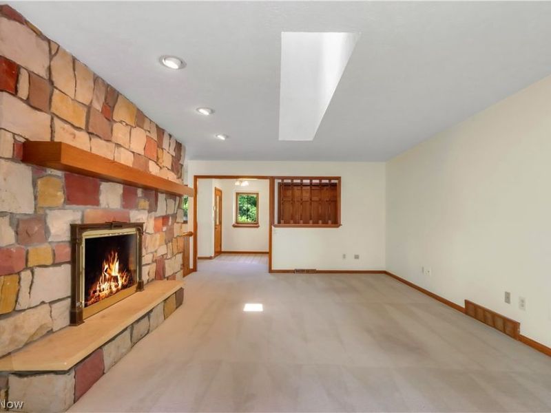 11785 Arbor Glen Drive, Chardon, OH 44024 Photo 12