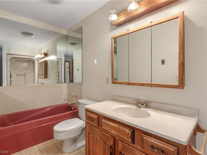 11785 Arbor Glen Drive, Chardon, OH 44024 Photo 19