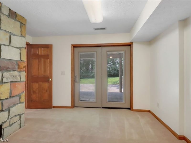 11785 Arbor Glen Drive, Chardon, OH 44024 Photo 29