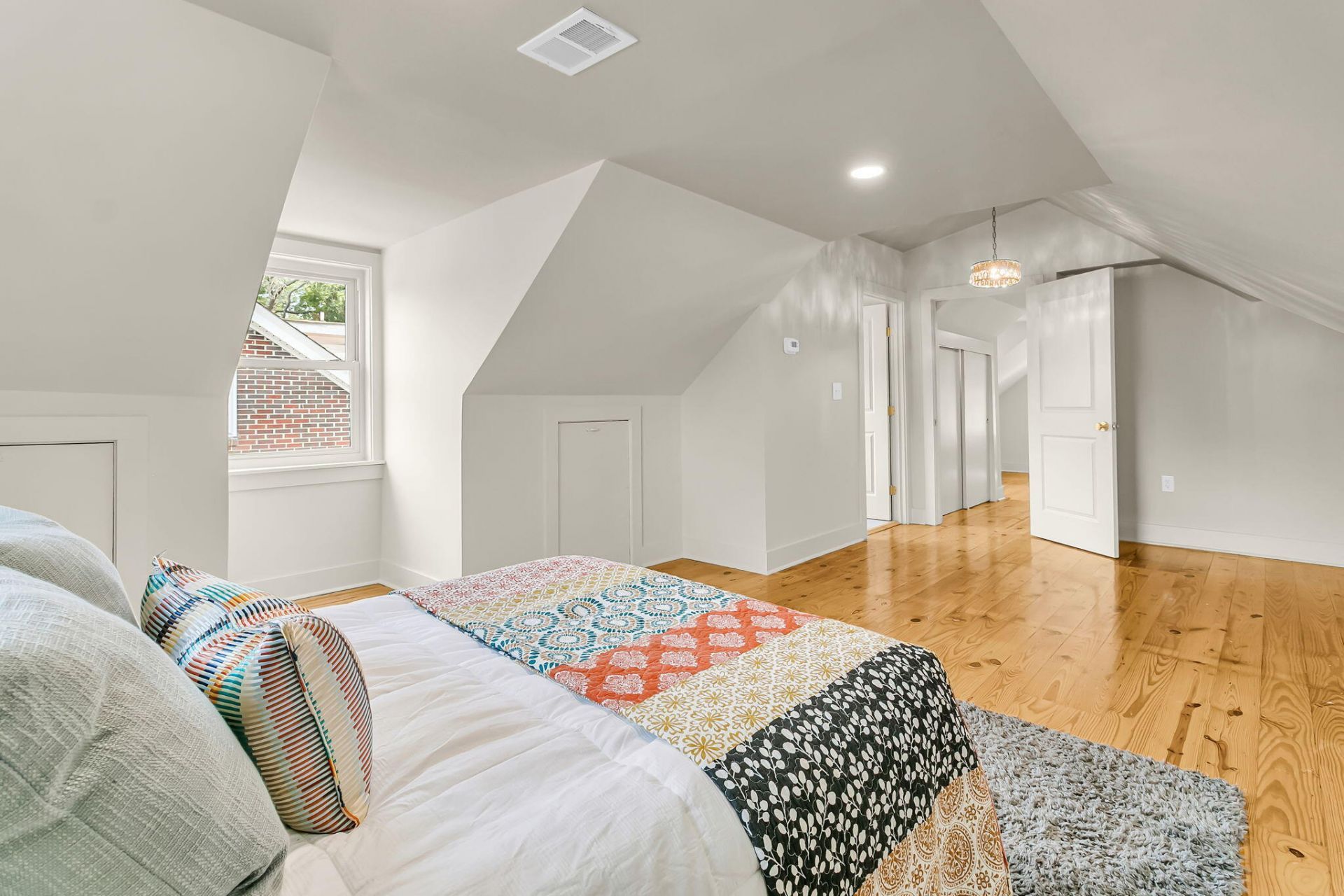 161 Gordon Street Photo 22