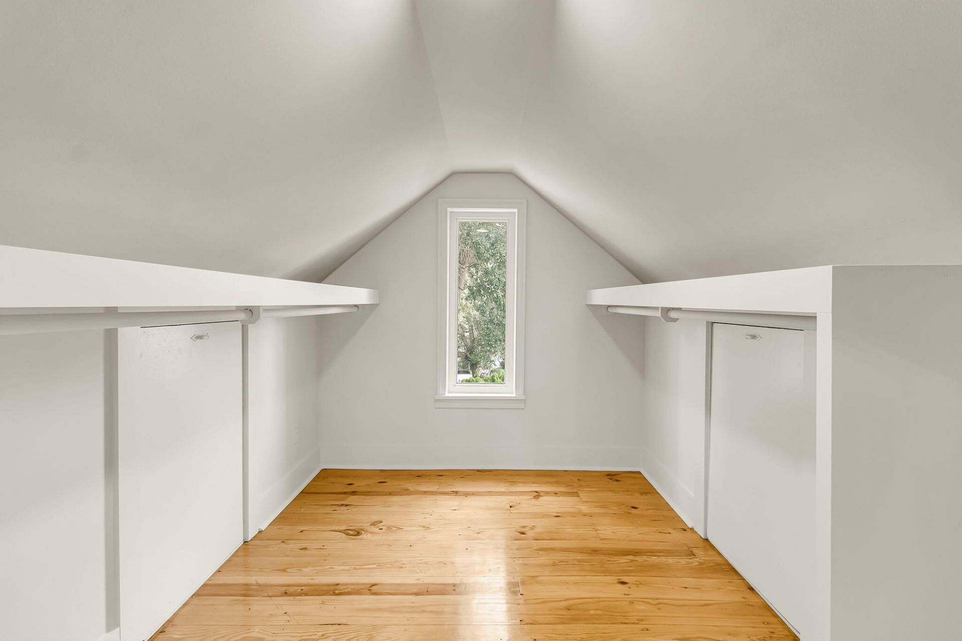 161 Gordon Street Photo 24