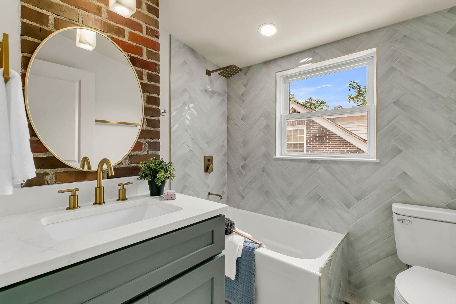 161 Gordon Street Photo 25