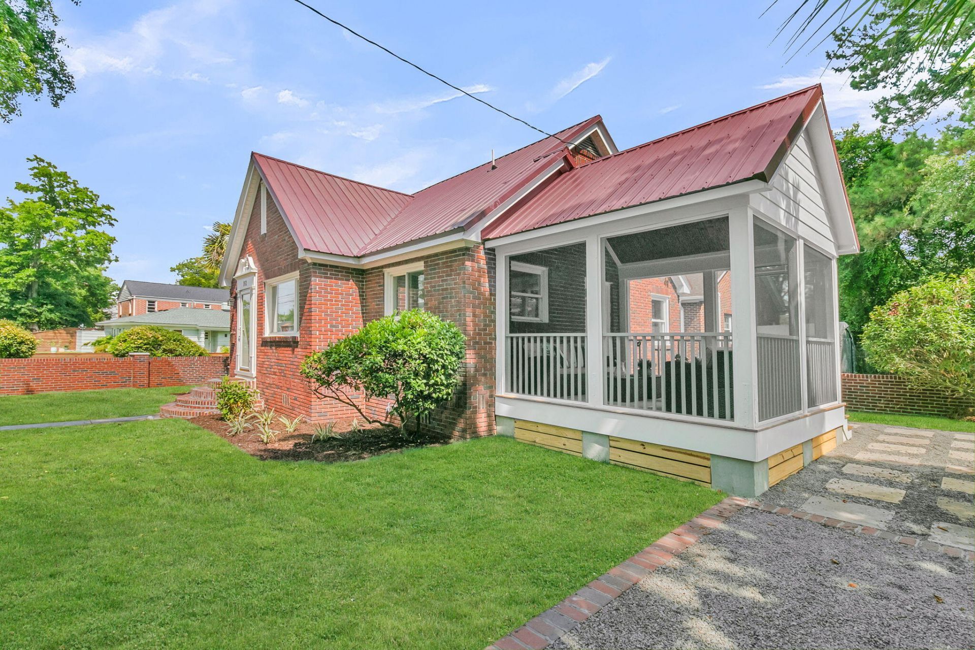 161 Gordon Street Photo 34