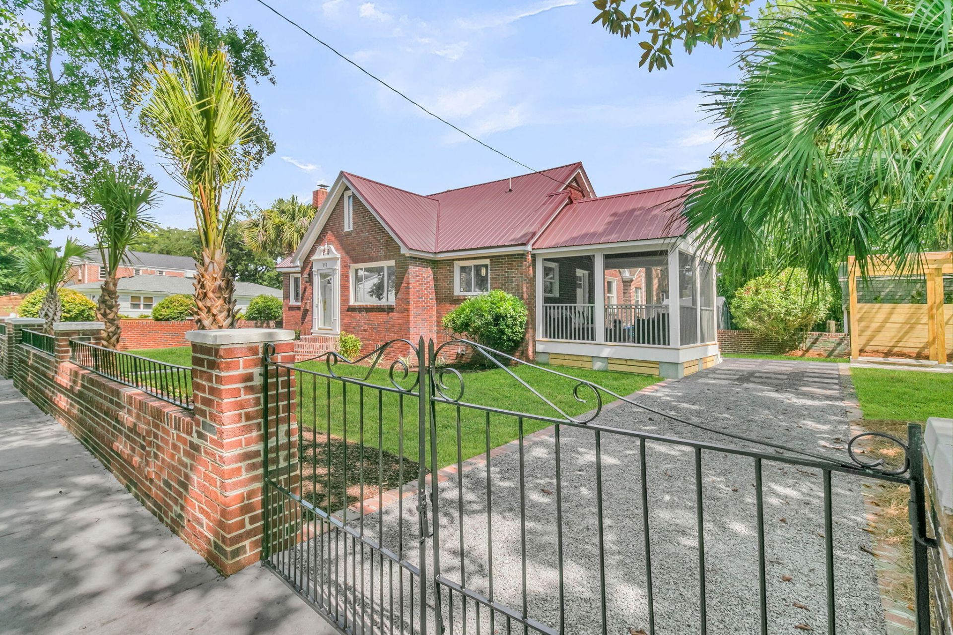 161 Gordon Street Photo 37