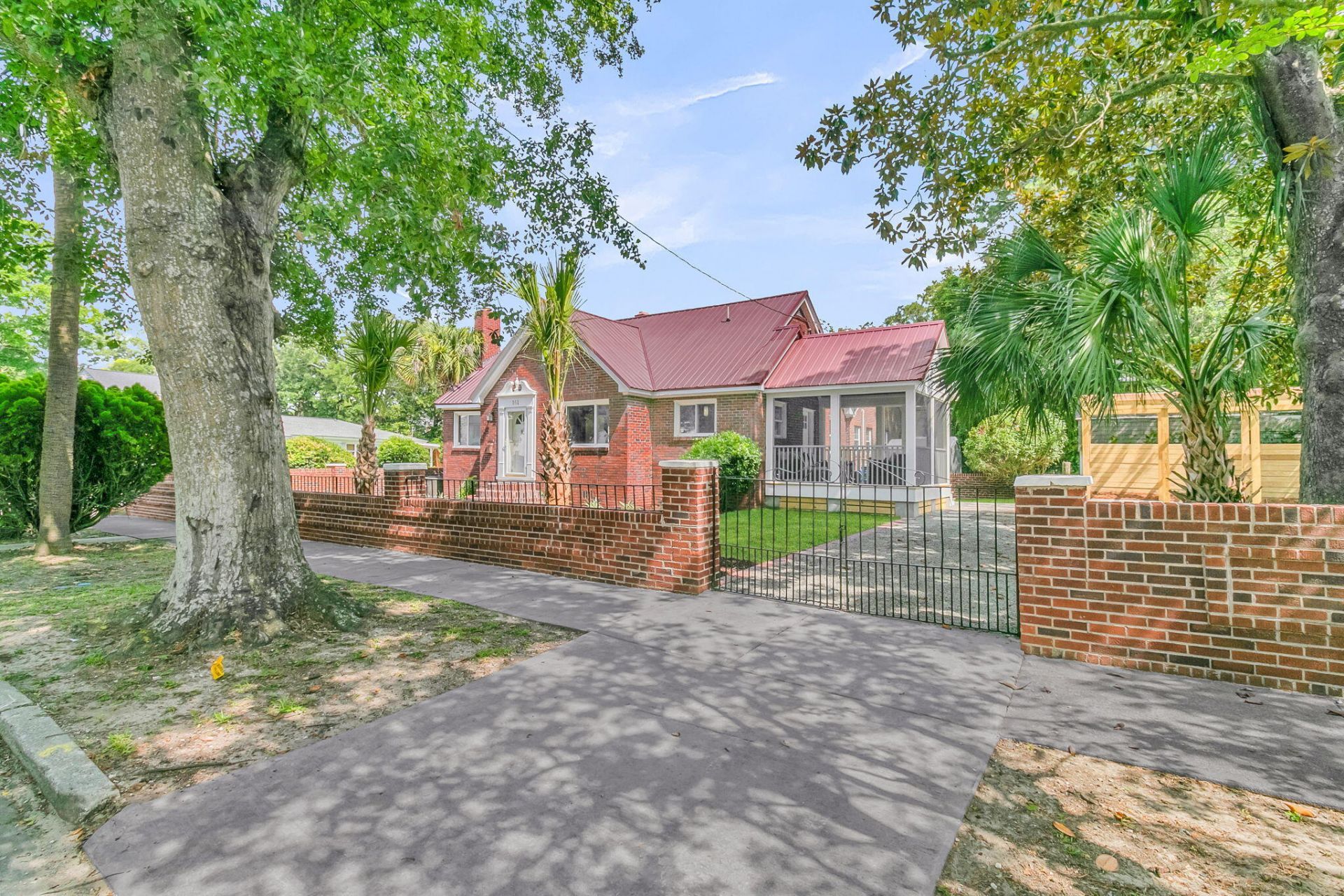 161 Gordon Street Photo 39