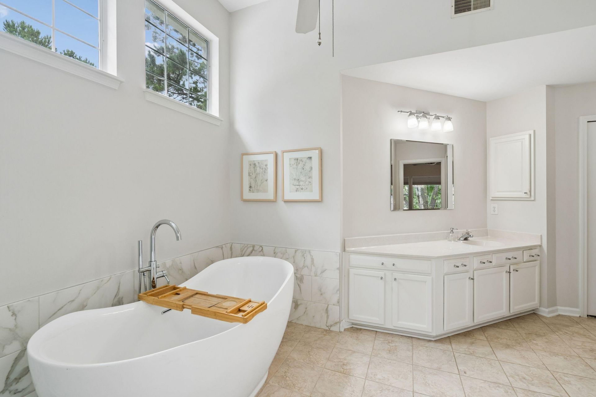 2758 Stamby Place Photo 34