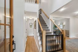 2758 Stamby Place photo 4