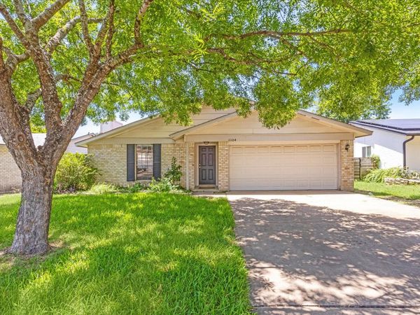 11104 Applewood DR, Austin, TX 78758