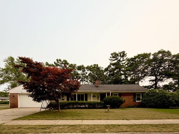 1499 Eastwood Drive, Muskegon, MI 49442