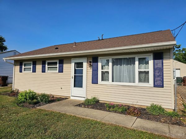 3007 Roslyn Dr, Middletown, OH 45044