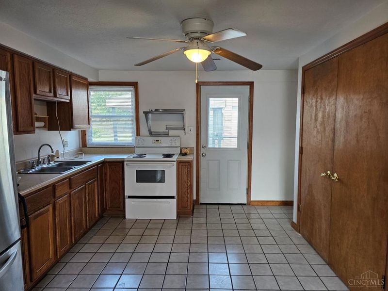 3007 Roslyn Dr, Middletown, OH 45044 Photo 10