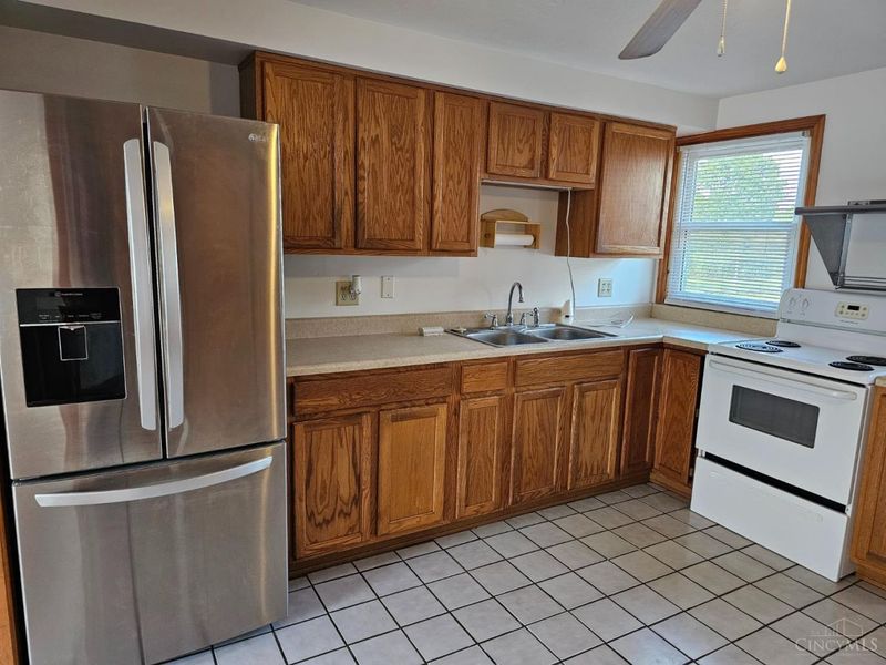 3007 Roslyn Dr, Middletown, OH 45044 Photo 11