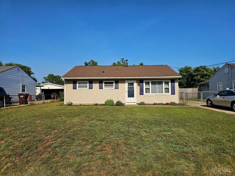 3007 Roslyn Dr, Middletown, OH 45044 Photo 2