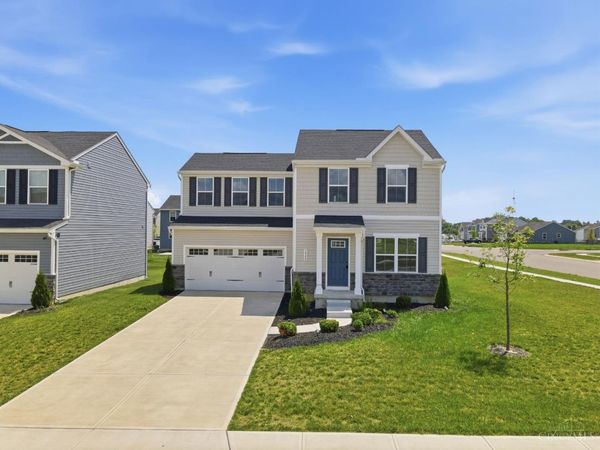 5900 Cresting Road, Franklin, OH 45042