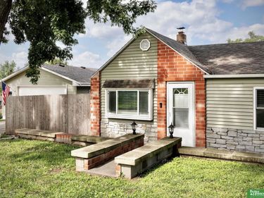 5034 S 53rd Street, Omaha, NE 68117