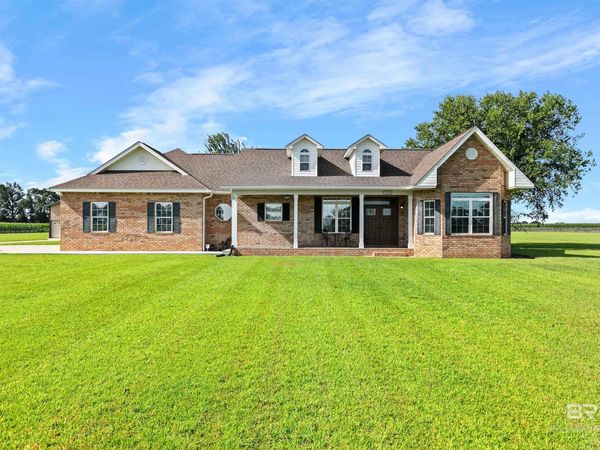4131 Gobbler Road, Walnut Hill, FL 32535