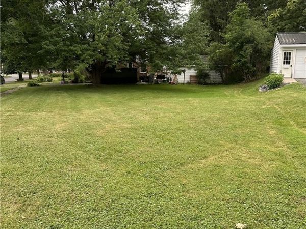 Butterfield Avenue , Watertown, NY 13601