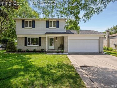 39711 Wales Street, CANTON, MI 48188