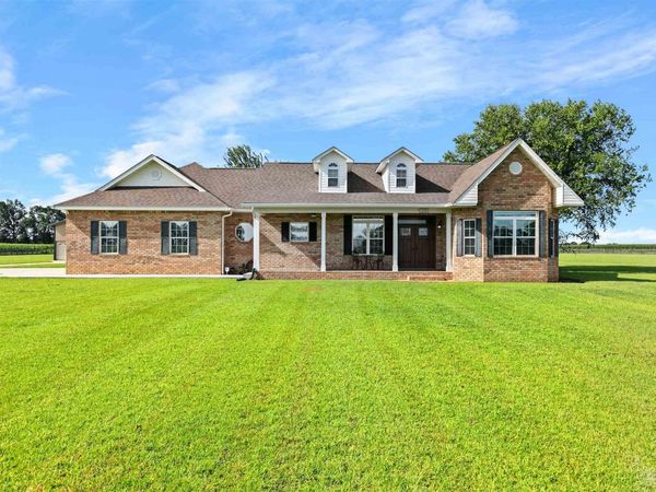 4131 Gobbler Rd, Walnut Hill, FL 32535