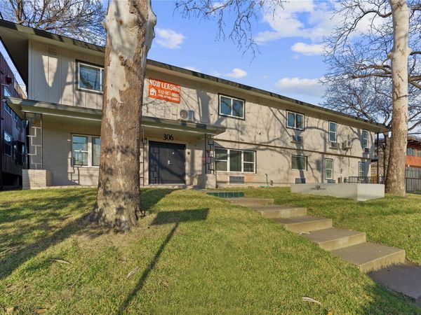 306 E 30 th ST , Unit 109, Austin, TX 78705