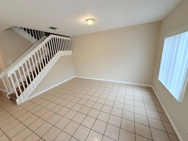 905 N SANTA CATALINA Circle, Unit 905, North Lauderdale, FL 33068