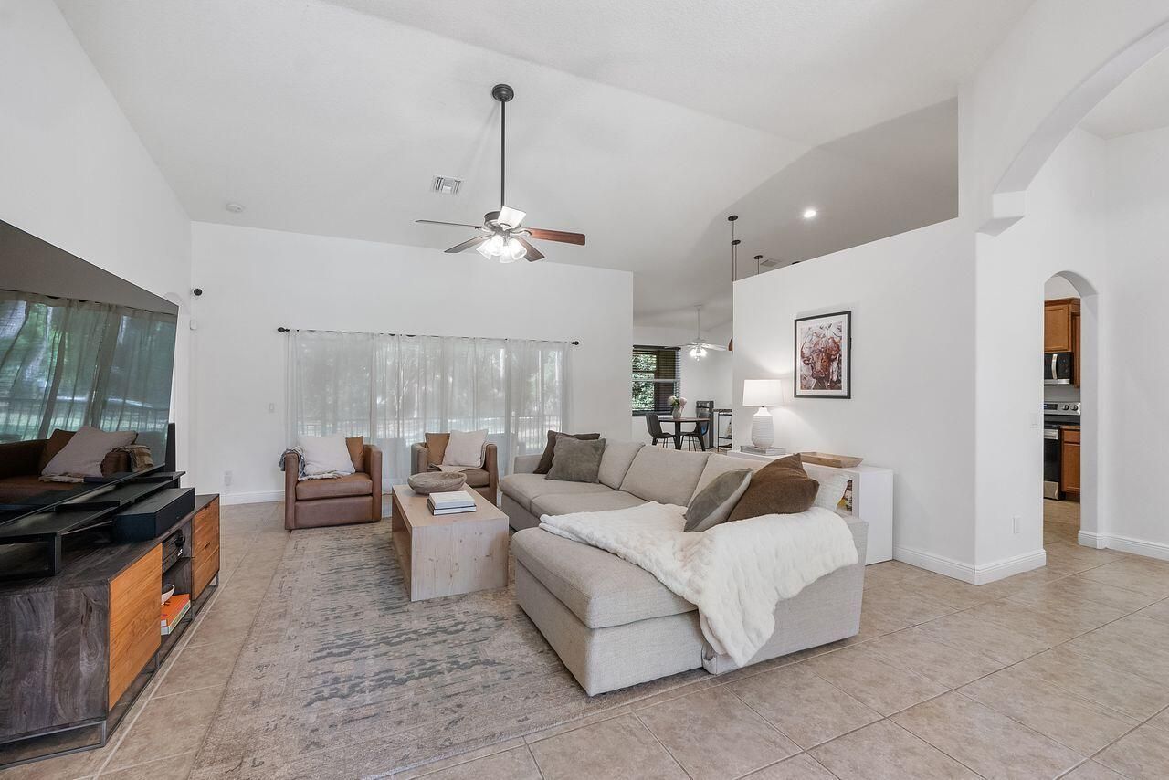 9608 Mockingbird Trail, Jupiter Farms, FL 33478 Photo