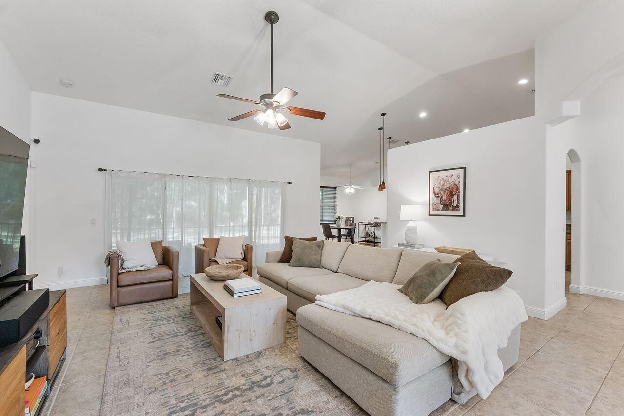 9608 Mockingbird Trail, Jupiter Farms, FL 33478 Photo