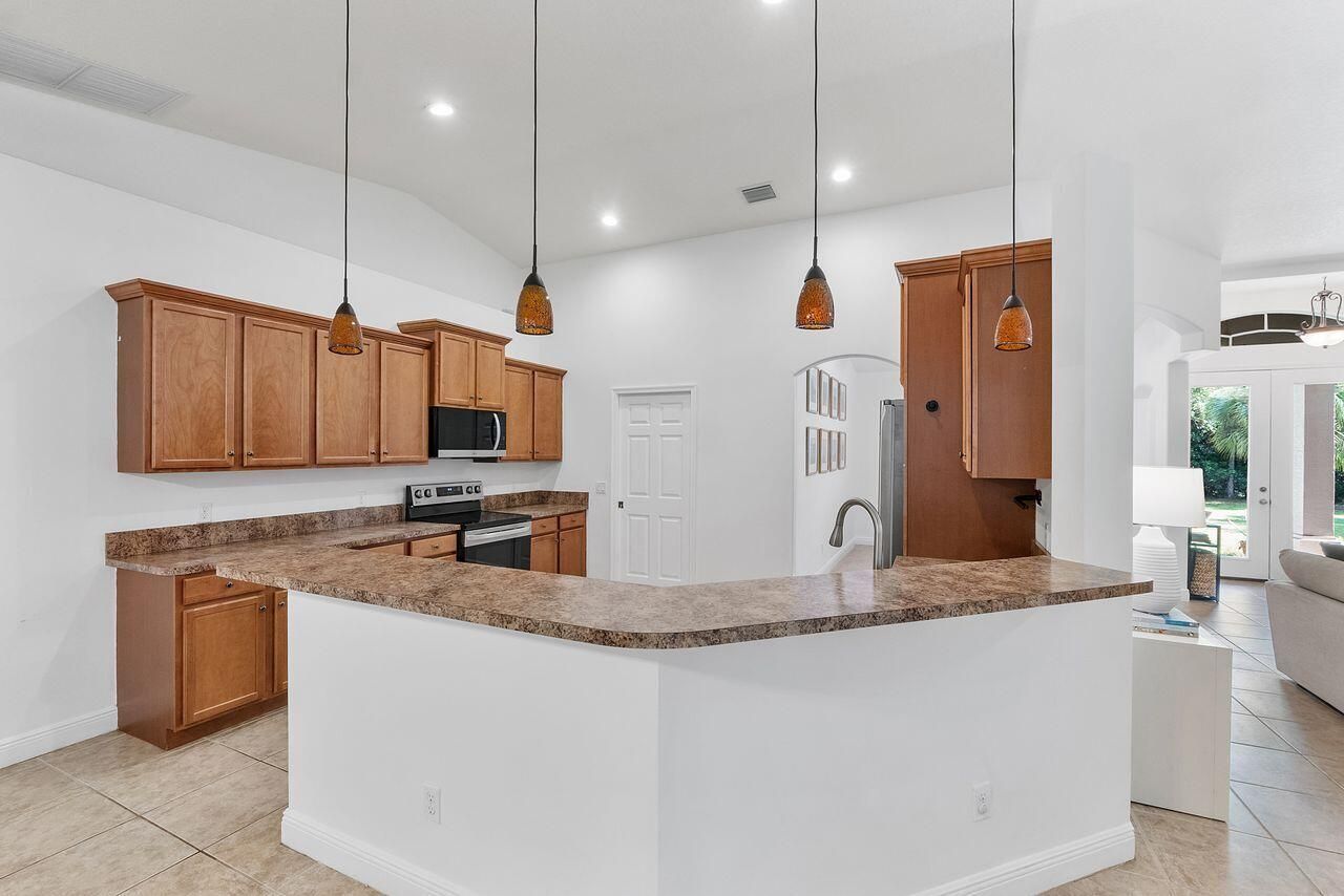 9608 Mockingbird Trail, Jupiter Farms, FL 33478 Photo