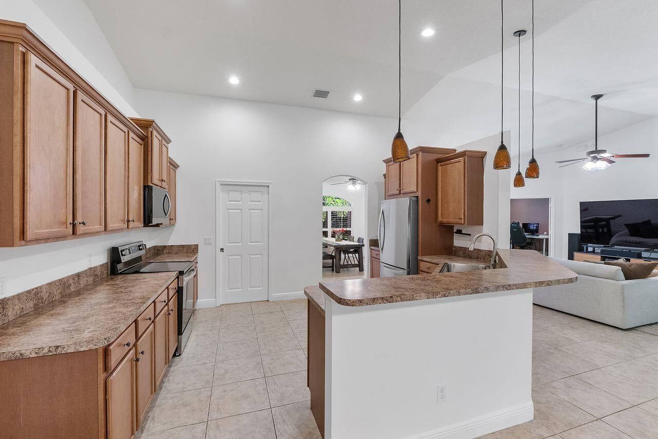 9608 Mockingbird Trail, Jupiter Farms, FL 33478 Photo