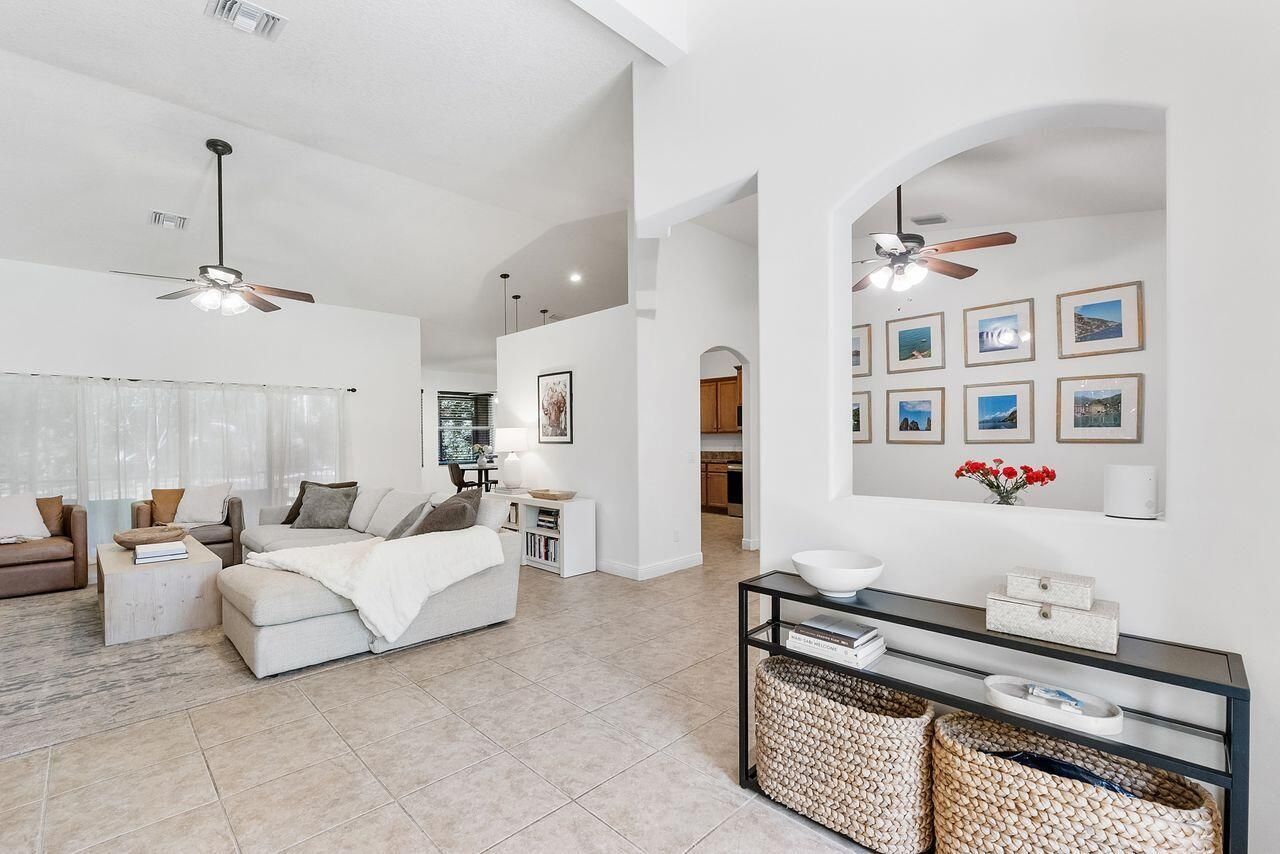 9608 Mockingbird Trail, Jupiter Farms, FL 33478 Photo