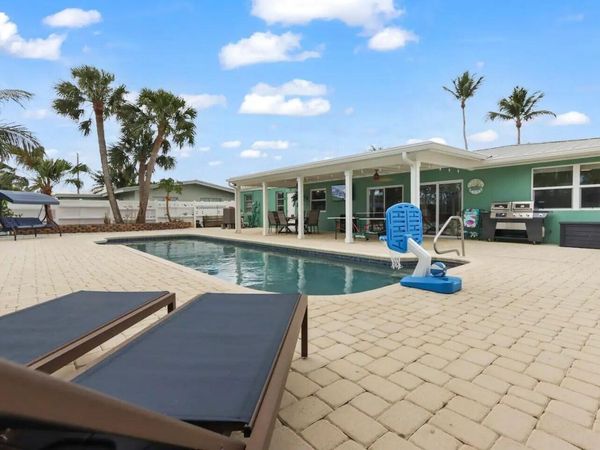 608 Malabar Avenue, Fort Pierce, FL 34949
